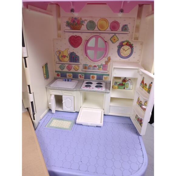 Fisher Price Loving Family Grand Dollhouse 1997 Purple Roof / Accessories VTG - Picture 13 of 16